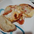 El cooksnap de Rosa cuando hizo Huevos (duros) con tomate (pera) gratinados. ¡Pedazo cena!.