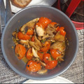 El cooksnap de Lucy Suárez Muñoz cuando hizo Salteado de champiñones y tomates cherry.