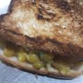 Yashu का कुकस्नैप जब उन्होंने आलू ब्रेड सैंडविच (aloo bread sandwich recipe in Hindi) बनाया था।