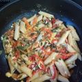El cooksnap de Siempre Juntas Hijita cuando hizo Fideos con vegelates salteados.