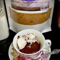 Cooksnap Sesimple Loralin semasa beliau membuat Organic Kek chocolate dalam cawan.