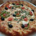 صورة من أم براء و بهاء، شاركها بعد تجربة وصفة بيتزا بالخضار 🍕🍕🍕