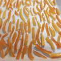 El cooksnap de Elizabeth Tiare cuando hizo Cáscaras de naranjas confitadas.