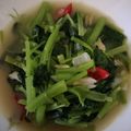 Cooksnap Raudhatul Madihah semasa beliau membuat Sayur Bayam Goreng.