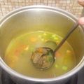 Cooksnap dari Warrdah Nur Aulia untuk resep Soto kuning daging dan sayuran ala Chef Turnip