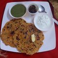 Mukti Bhargava का कुकस्नैप जब उन्होंने मेथी पालक मूली मक्की के परांठे बनाया था।