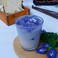Cooksnap dari Manda Evie untuk resep Es Yakult Bunga Telang