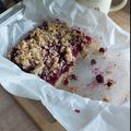 Anna Kollár Cooksnap-ja, amikor elkészítette a(z) Fitt erdei gyümis-zabpelyhes süti receptet.