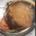 Nitara Kohli का कुकस्नैप जब उन्होंने बर्गर(Burger recipe in hindi) बनाया था।
