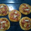 Cooksnap dari Suciati Ari Sesanti untuk resep Pizza mini empuk *bisa simpan freezer