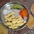 Dhara Vaghela's cooksnap of when they made વણેલા ગાંઠિયા (Vanela Gathiya recipe in gujarati).