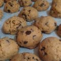 Cooksnap dari Yessy Hardiyanti untuk resep Chewy choco chips cookies