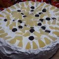 El cooksnap de solange jerez fuentes cuando hizo Torta de piña manjar y merengue.