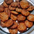 Nirmala Rajput का कुकस्नैप जब उन्होंने प्लेन और ठेकुआ स्टाइल गुनी(plain aur thekua style guni recipe in hindi) बनाया था।