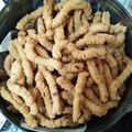Cooksnap dari Nur Hayati untuk resep Ulat sutera Crenyess..nyes