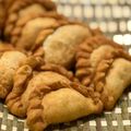 Cooksnap dari Riennn untuk resep Pastel Renyah isi Kentang, Wortel dan Telur