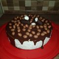 Adrienn Kecskès Cooksnap-ja, amikor elkészítette a(z) Fehércsokis túró rudi torta receptet.