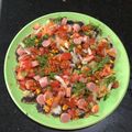 El cooksnap de Agustin cuando hizo Nachos con salsa mexicana y salchicha.