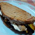 Cooksnap από 𝒳𝓇𝓊𝓈𝑜𝓊𝓁𝒶 𝒦𝑜𝓃𝓉𝑜𝓅𝑜𝓊𝓁𝑜𝓊 στη συνταγή Sandwich με κοτόπουλο που περίσσεψε