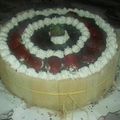 El cooksnap de Yaquelin Soria cuando hizo Torta cumpleaños súper fácil de chocolate, frutillas y chantillí.