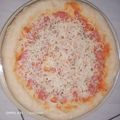 Cooksnap dari Sari Batam untuk resep Pizza Teflon (No ulen, no mixer)
