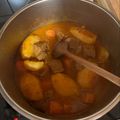 Cooksnap από Γιώτα Αποστολάκη στη συνταγή Μοσχαράκι γιαχνί με πατάτες