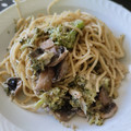 El cooksnap de anabel cuando hizo Macarrones con salsa de brócoli y champiñón .