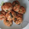 bagiildi Cooksnap-ja, amikor elkészítette a(z) Pihe-puha, teljes kiörlésű pogácsa receptet.