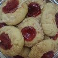 Cooksnap dari Nisa Alfa untuk resep Strawberry Cheese Thumbprint Cookies
