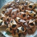 Czikó Lászlóné Cooksnap-ja, amikor elkészítette a(z) Szilvalekváros papucs receptet.