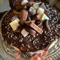 kisördög Cooksnap-ja, amikor elkészítette a(z) Fehércsokis túró rudi torta receptet.