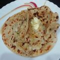Aruna Thapar का कुकस्नैप जब उन्होंने अमृतसरी आलू कुलचा (Amritsari aloo Kulcha recipe in Hindi) बनाया था।