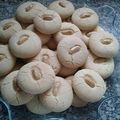 صورة من أم عبدالله الشاعر، شاركها بعد تجربة وصفة طبق حلو من الغريبه بشهي 👌🏼😋