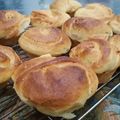Cooksnap dari Threesye Nurtriane untuk resep Rolled Butter Garlic Bread