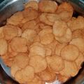 Reeta rani का कुकस्नैप जब उन्होंने अजवाइन मठरी (ajwain mathri recipe in Hindi) बनाया था।