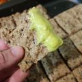 El cooksnap de Lucía Buschiazzo cuando hizo Crackers integrales con untable de palta!! 😋😋.