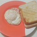 @Tehmina_Ameen's cooksnap of when they made Half fry Egg paratha and tea.