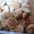 صورة من ام رياان❤️، شاركها بعد تجربة وصفة معمول بالتمر هش ويذوب في الفم