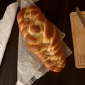 il Anna Vella quando ha preparato Challah (pane ebraico)