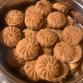 صورة من https://youtube.com/@pinkeyes1، شاركها بعد تجربة وصفة معمول بالشوفان دايت