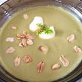 Magyarné Nyírő Kati Cooksnap-ja, amikor elkészítette a(z) Joghurtos brokkoli krémleves, önmagával sűrítve egészségesebben receptet.