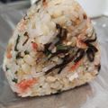 ゆるмαмα's cooksnap of when they made 天かすと桜海老のおむすび.