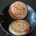 Meenakshi Ramesh's cooksnap of when they made பன் தோசை.