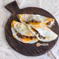 Cooksnap MinSha semasa beliau membuat 🍳 Telur Khurasan.