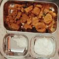 Falguni Shah's cooksnap of when they made દુધી મેથી કોથમીર ના મુઠીયા (Dudhi Methi Kothmir Muthia Recipe In Gujarati).