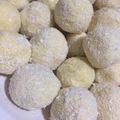 صورة من مريم ، شاركها بعد تجربة وصفة كرات جوز الهند (رافايلو)