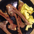 El cooksnap de M.Jose cuando hizo Chuletillas de cordero de leche con patatas fritas.