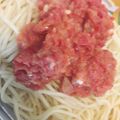 Cooksnap από Δωρα στη συνταγή Μακαρόνια με κόκκινη σάλτσα και μια καλοκαιρινή εκδοχή τους νηστ