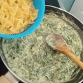 Cooksnap από Μαρία Τσαβαλά στη συνταγή Φιογκάκια με σπανάκι αλά κρεμ