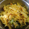 Ayisha 's cooksnap of when they made முட்டைக்கோஸ் பொரியல்.